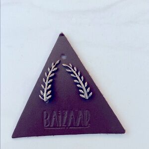 Bazaar Leaf Earrings